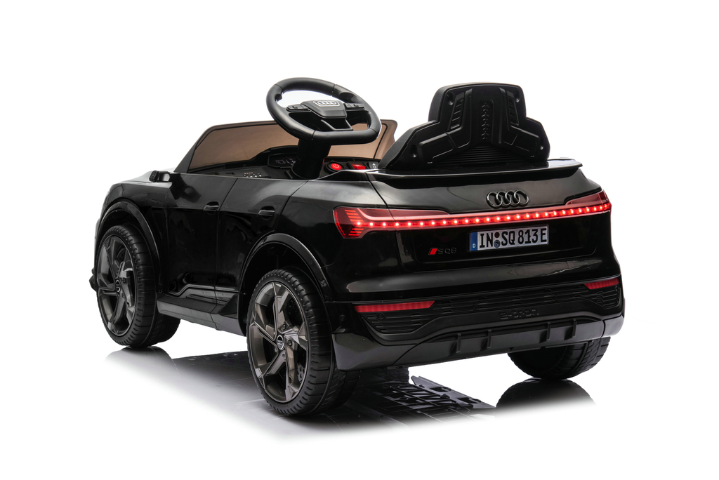 Dečiji automobil na akumulator - Licencirani Audi SQ8 Crni