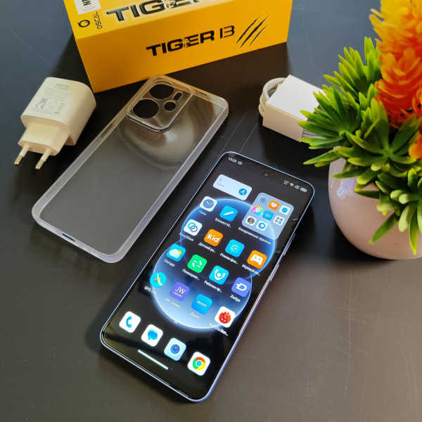 Smart telefon Oscal TIGAR 13 5G, 6.67" OC/8GB/256GB/50MP/5000mAh 18W