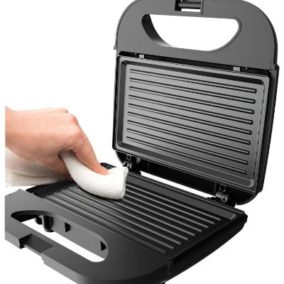 Black + Decker toster za sendviče BXSA752E