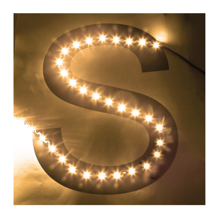 Savitljiva LED traka toplo bela 60 LED / 1m